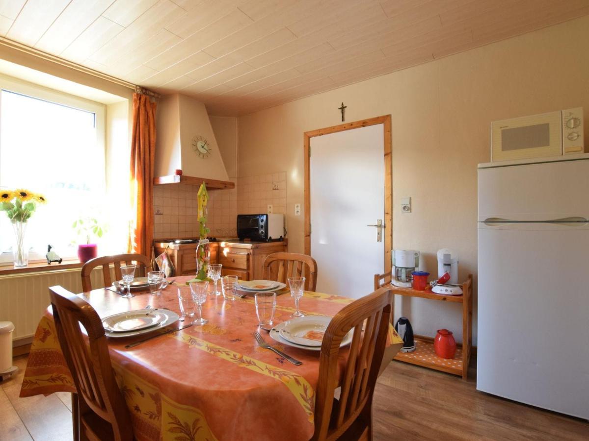 Cozy Holiday Home Near The Forest In Bovigny Gouvy Luaran gambar